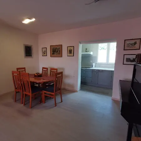 Nera St - Two-bedroom With Sea View Omiš